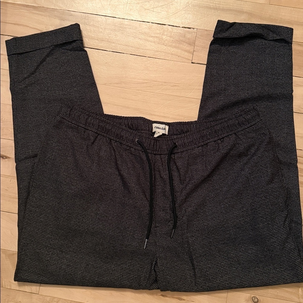 Men's Open Edit Tech Pants - Picture 2 of 4